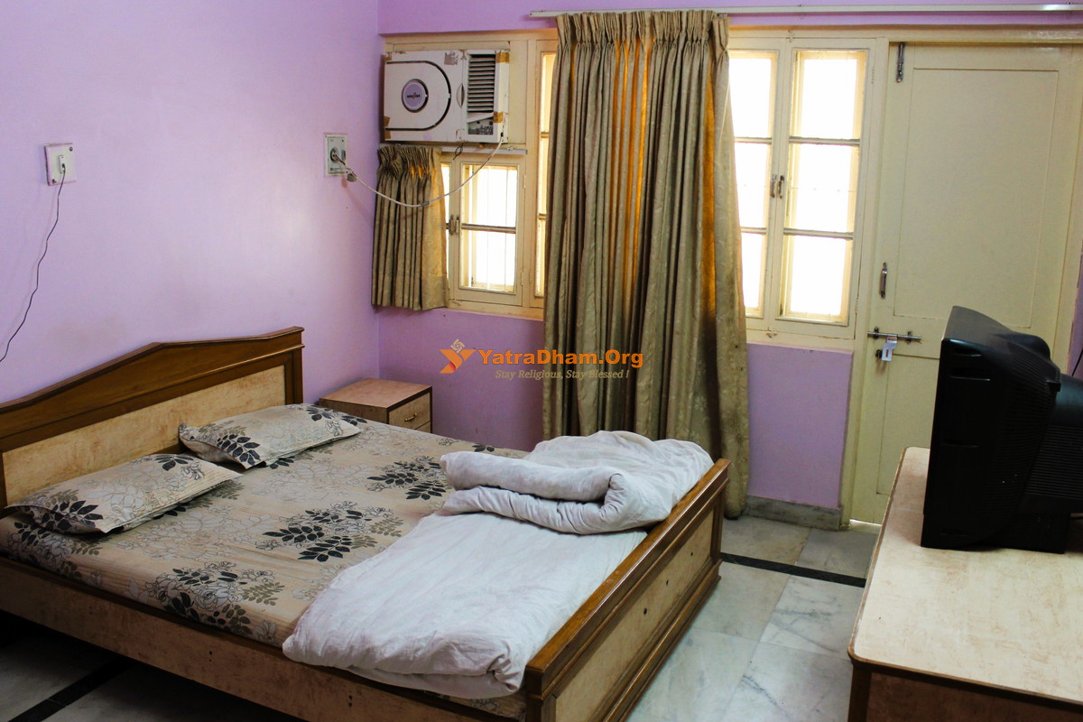 Shakti Pathikashram Ambaji 2 Bed Room