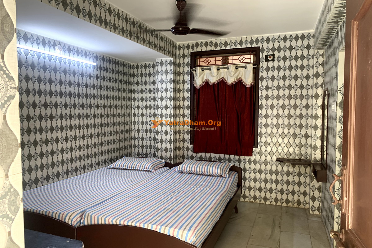 Rameshwaram Maheshwari Bhakt Niwas Dharamshala (Building 1) 2 Bed Room View