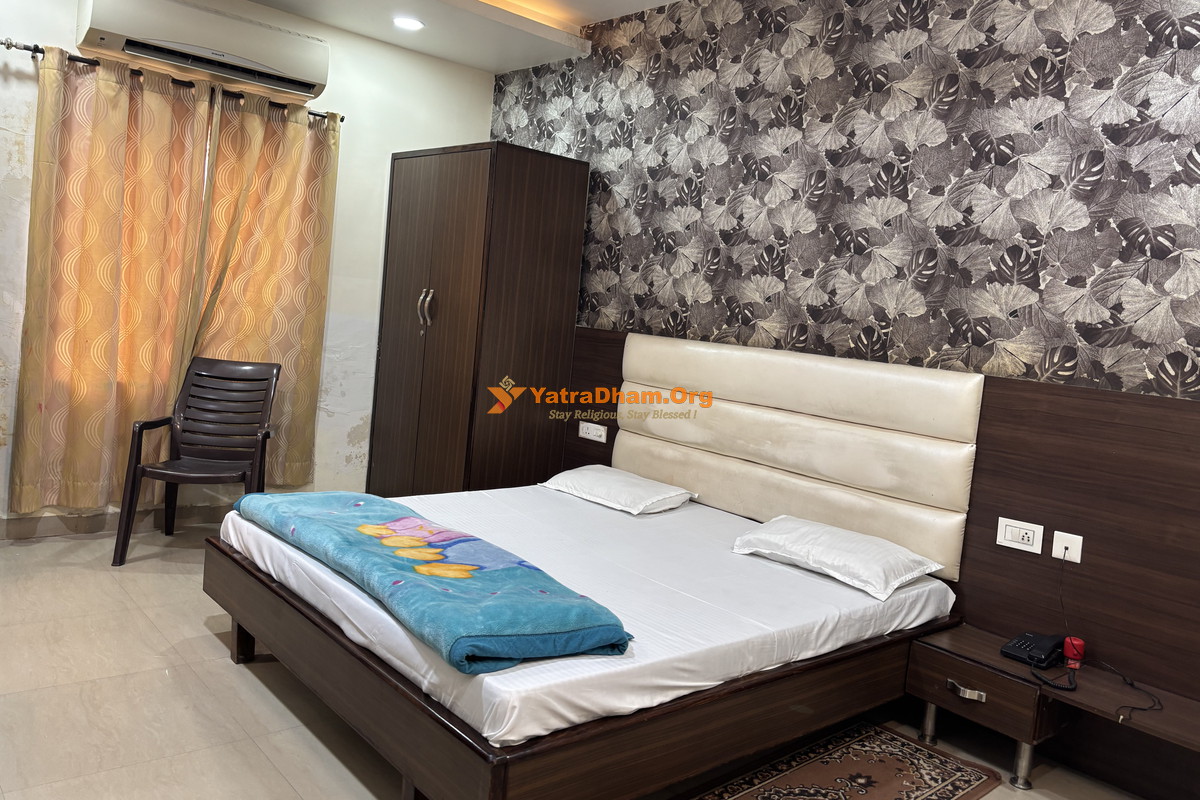 Shri Kashidham Atithi Bhawan Khatu 2 Bed Room