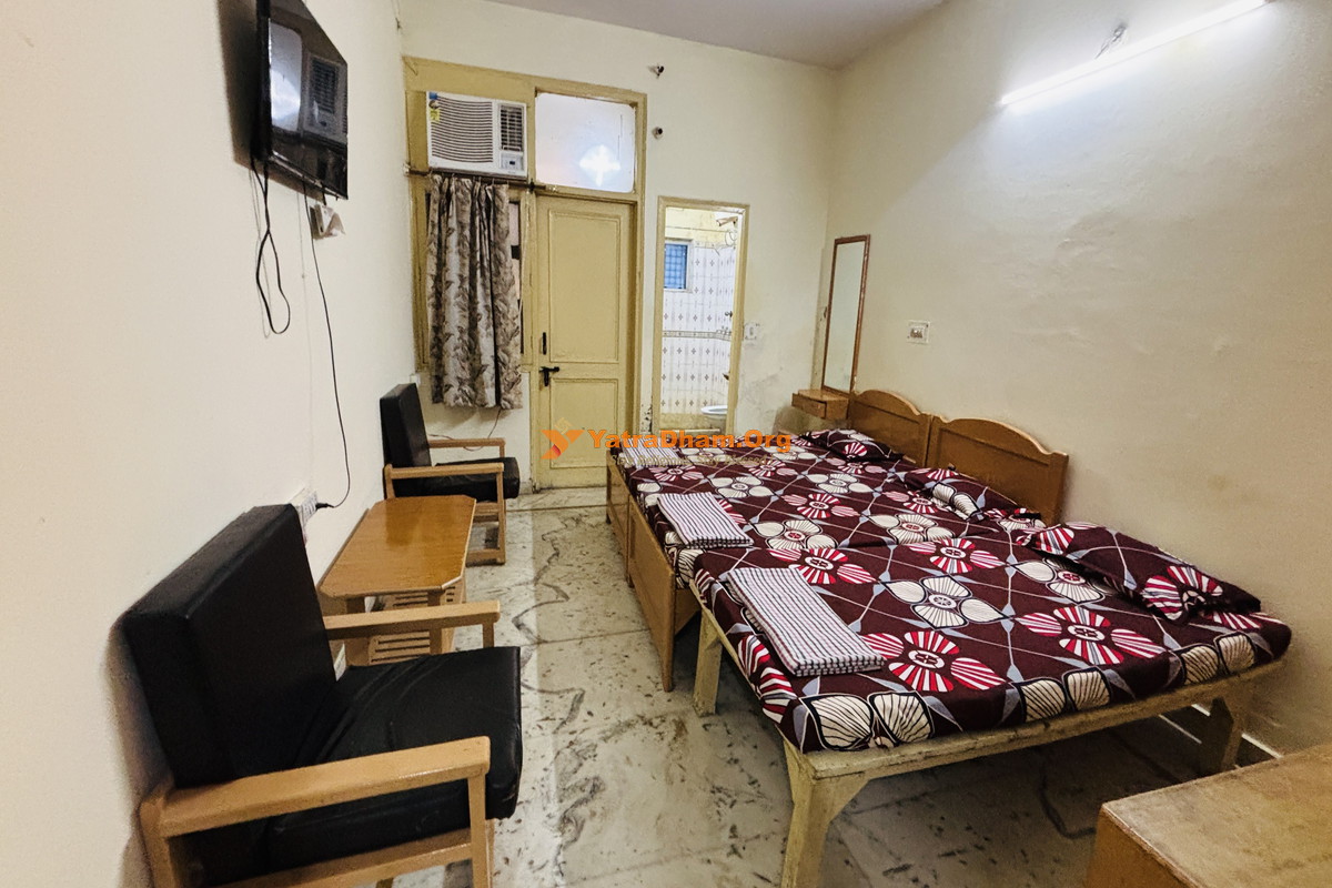 Savitri Seva Sadan Vrindavan 3 Bed Room