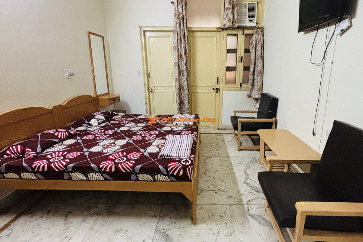 Savitri Seva Sadan Vrindavan 3 Bed Room