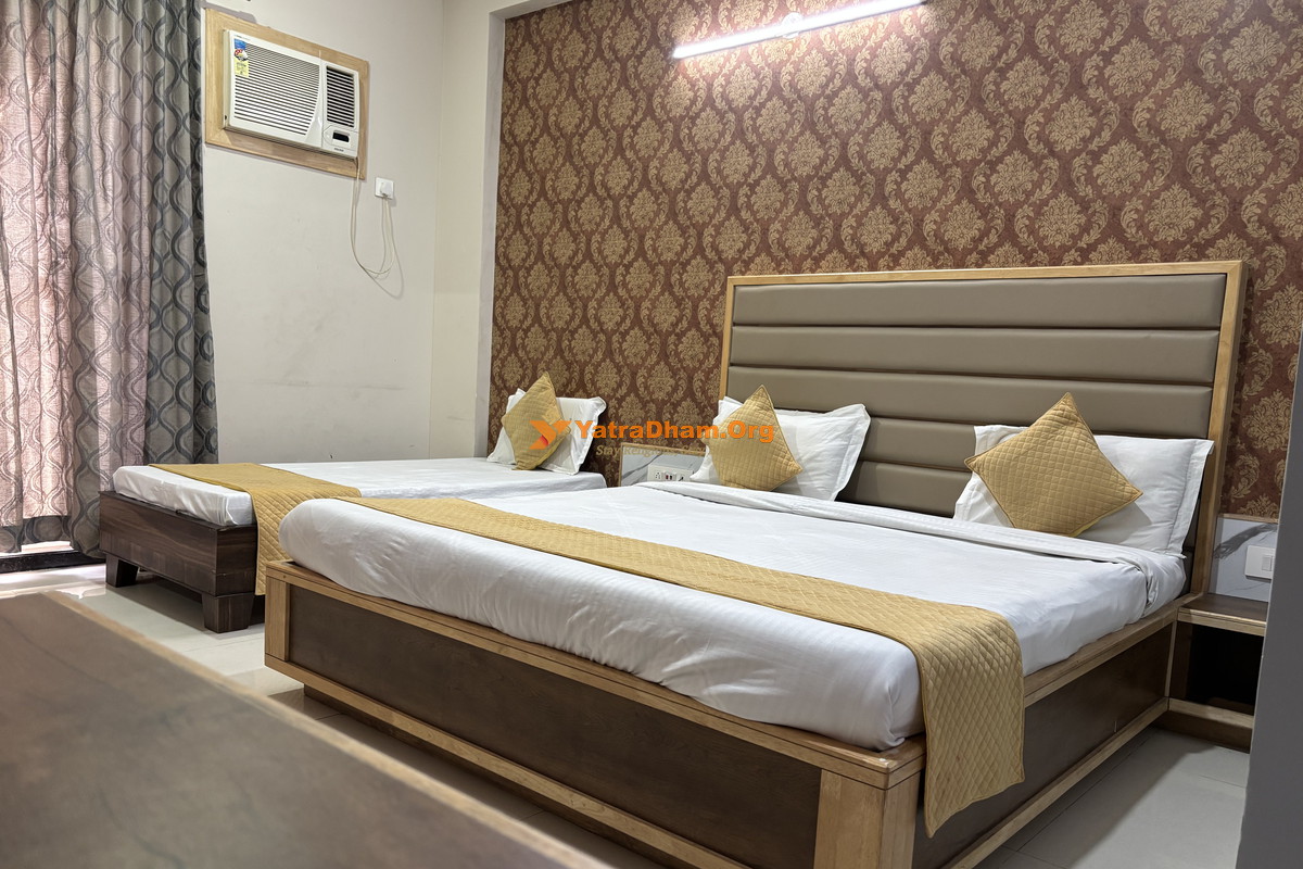 Shri Dwarkesh Bhawan Khatu 3 Bed Room