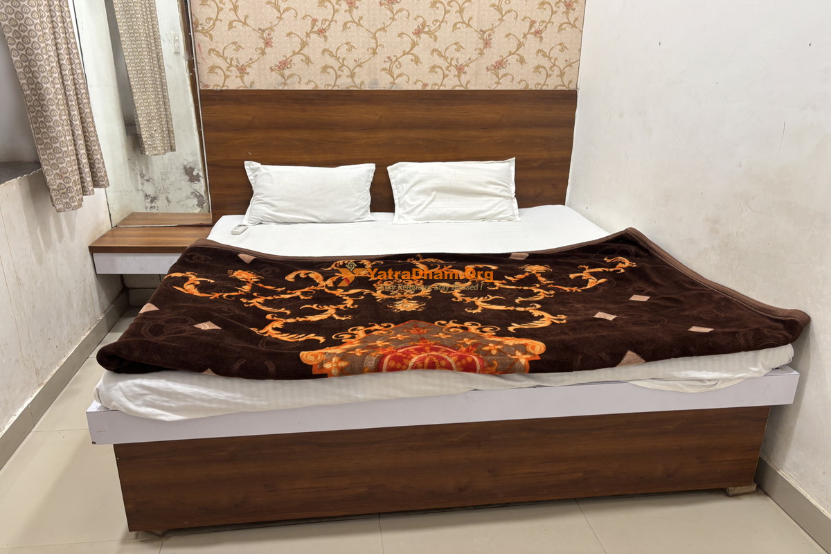 Akhil Bhartiya Khandelwal Vaishya Dharamshala Pushkar Room View