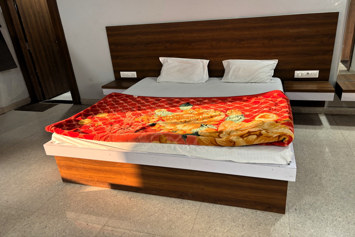 Akhil Bhartiya Khandelwal Vaishya Dharamshala Pushkar Room View