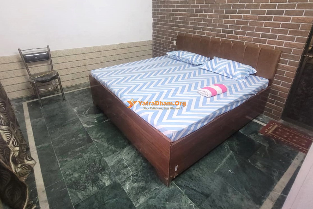Ayodhya Rameshwaram Iskcon Guest House 2 Bed AC Room (Attached Let-Bath) View