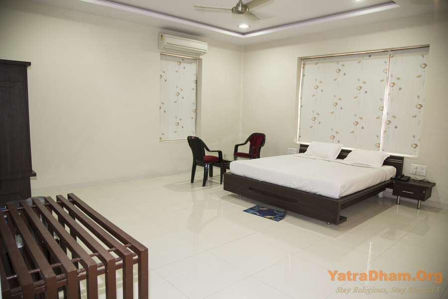 Oshwal Shikshan & Rahat Sangh Jamnagar 2 Bed  AC Room