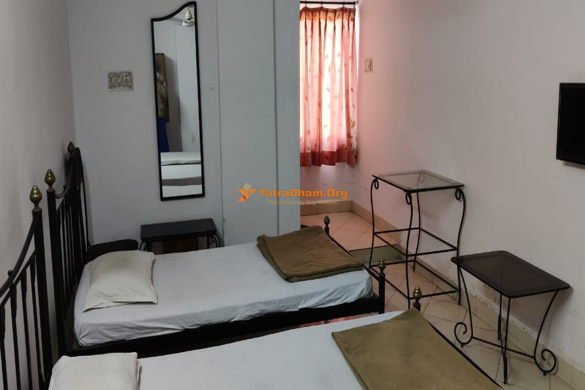 Hotel Shikhar Palace Junagadh Room View