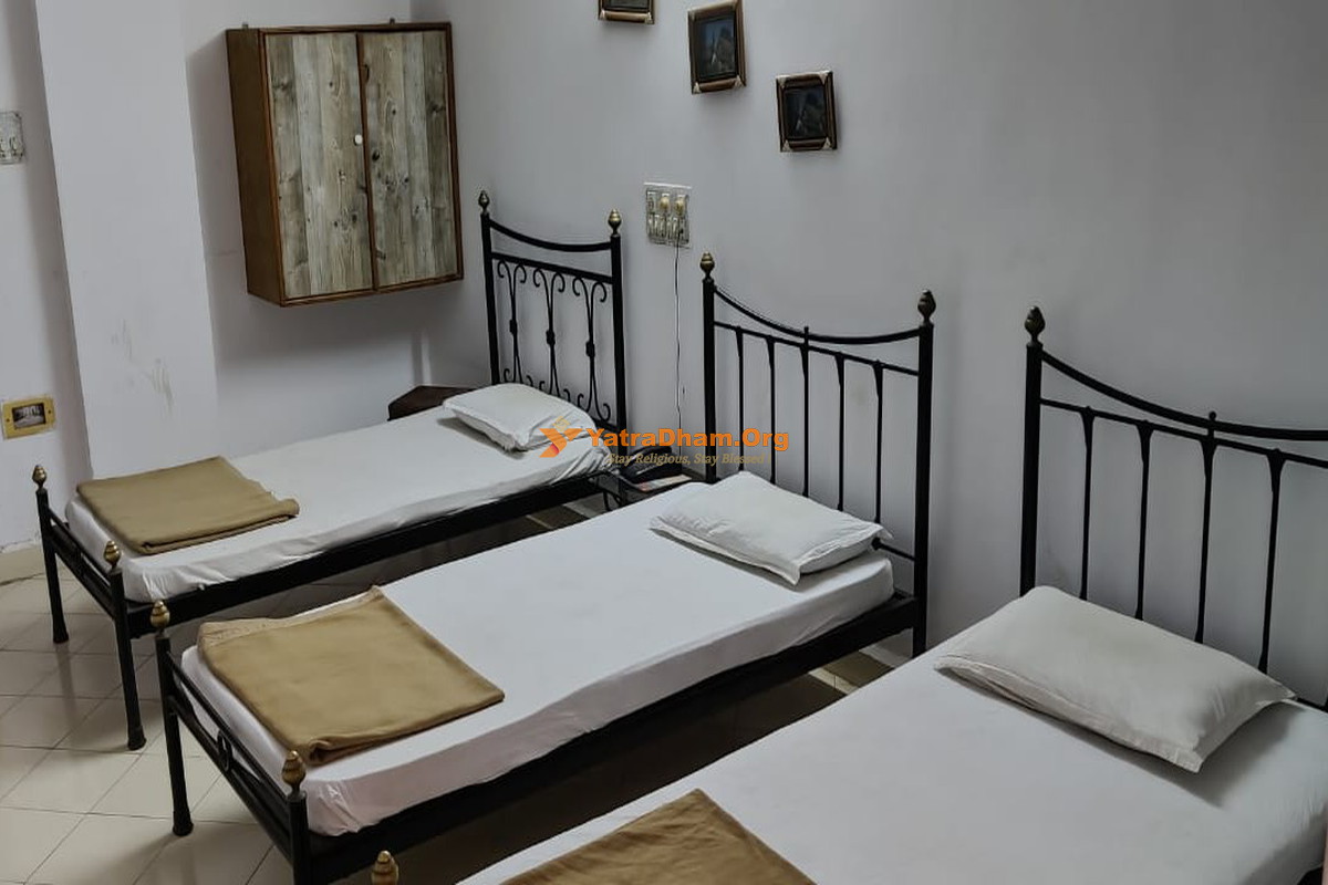Hotel Shikhar Palace Junagadh Room View