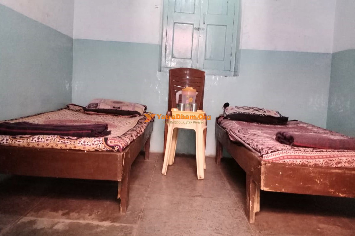 JunJunwala Dharamshala Amravati Room