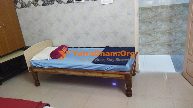 Arekatika Annadana Satram Srisailam Room