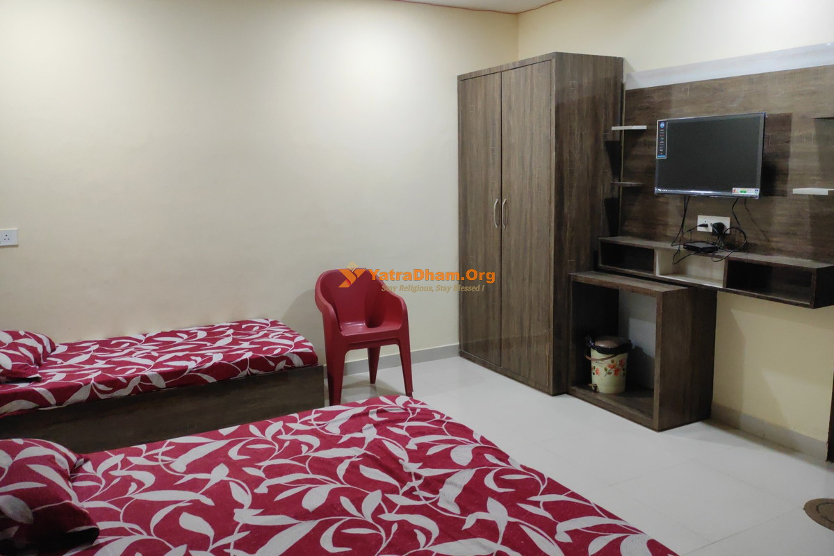 Khatu Aashirvad Dharamshala 3 Bed Room 