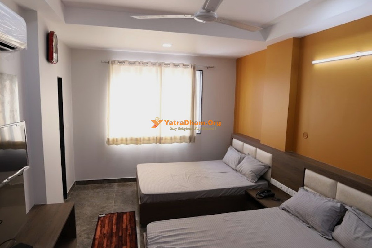 Shri Mahawar Vaish Shyam Kunj Khatu 4 Bed Room