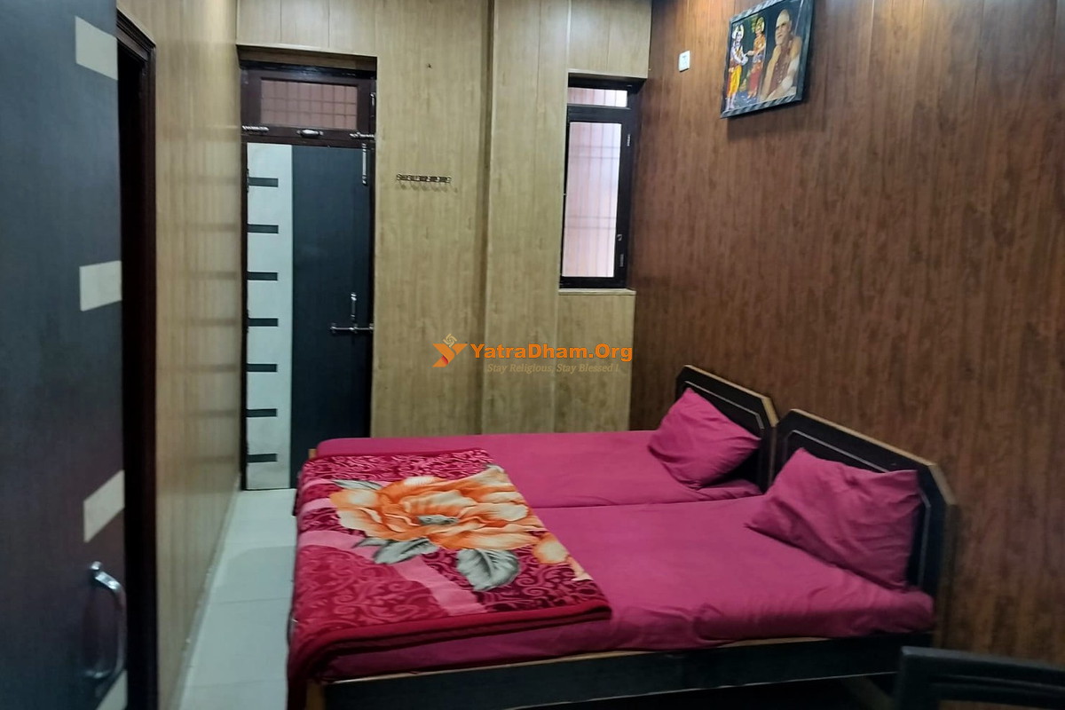 Visakha Sri Sarada Peetham Varanasi 2 Bed Room View