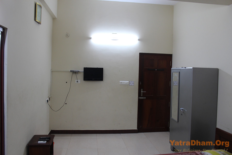 Kochi Shree Jalaram Mandir Dharamshala Room View 3