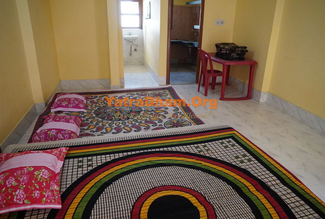 Mayapur Sri Krishna Chaitanya Mission Room