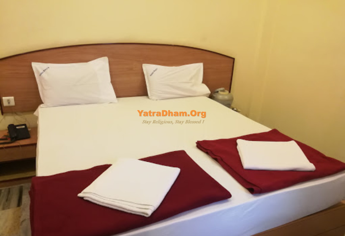 Kumbakonam Hotel Raya Room