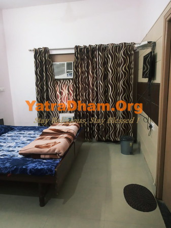 Kurukshetra Agrawal Dharamshala (Near Railway Station) Room View 2