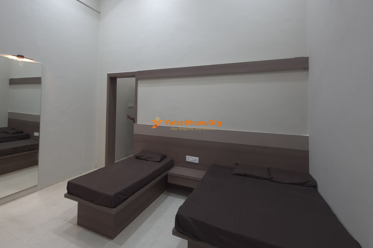 Leuva Patidar Samaj Dharamshala Nashik Room