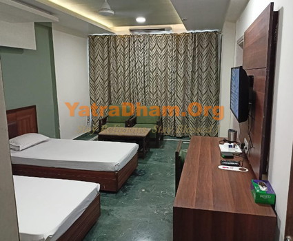 Hotel Gomti Lucknow