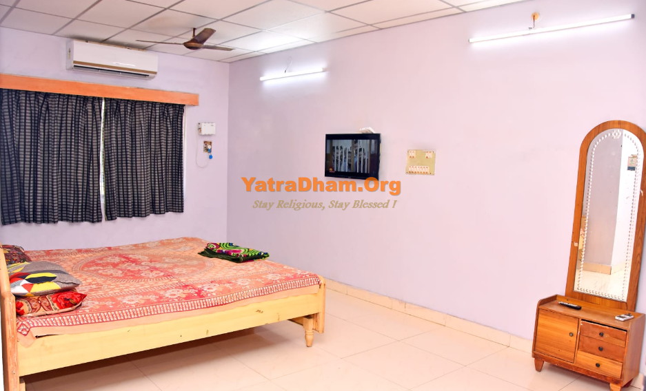 Lakshmi Cottage Mahabalipuram Room
