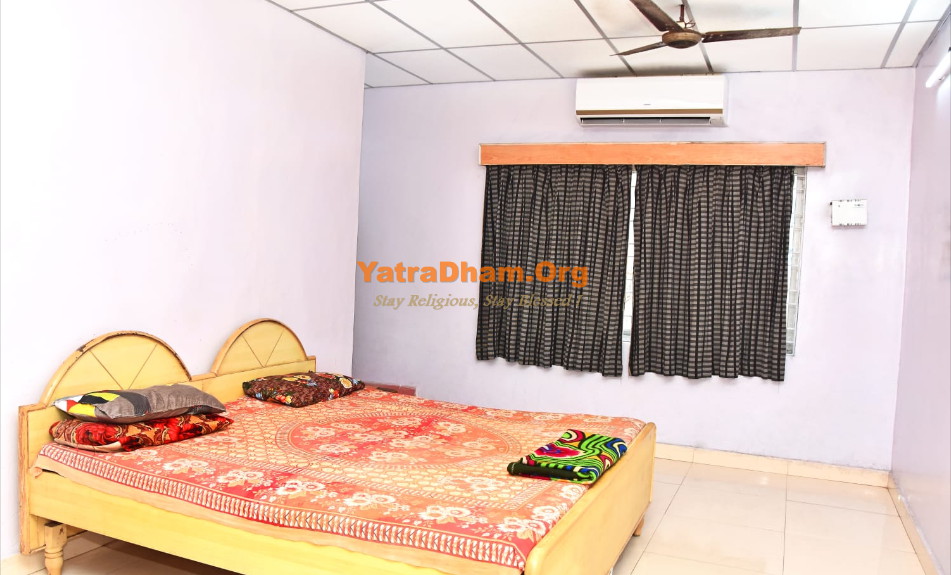Lakshmi Cottage Mahabalipuram Room