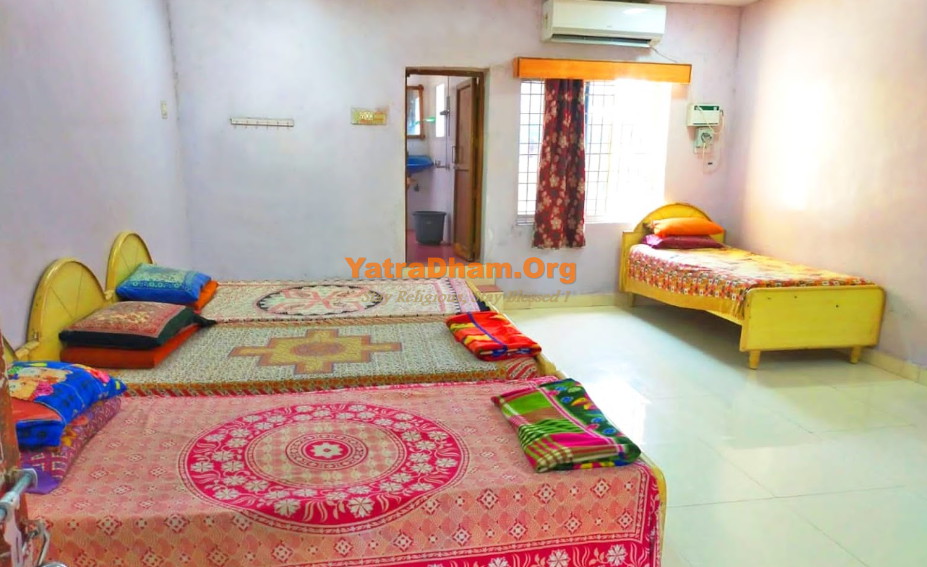 Lakshmi Cottage Mahabalipuram Room