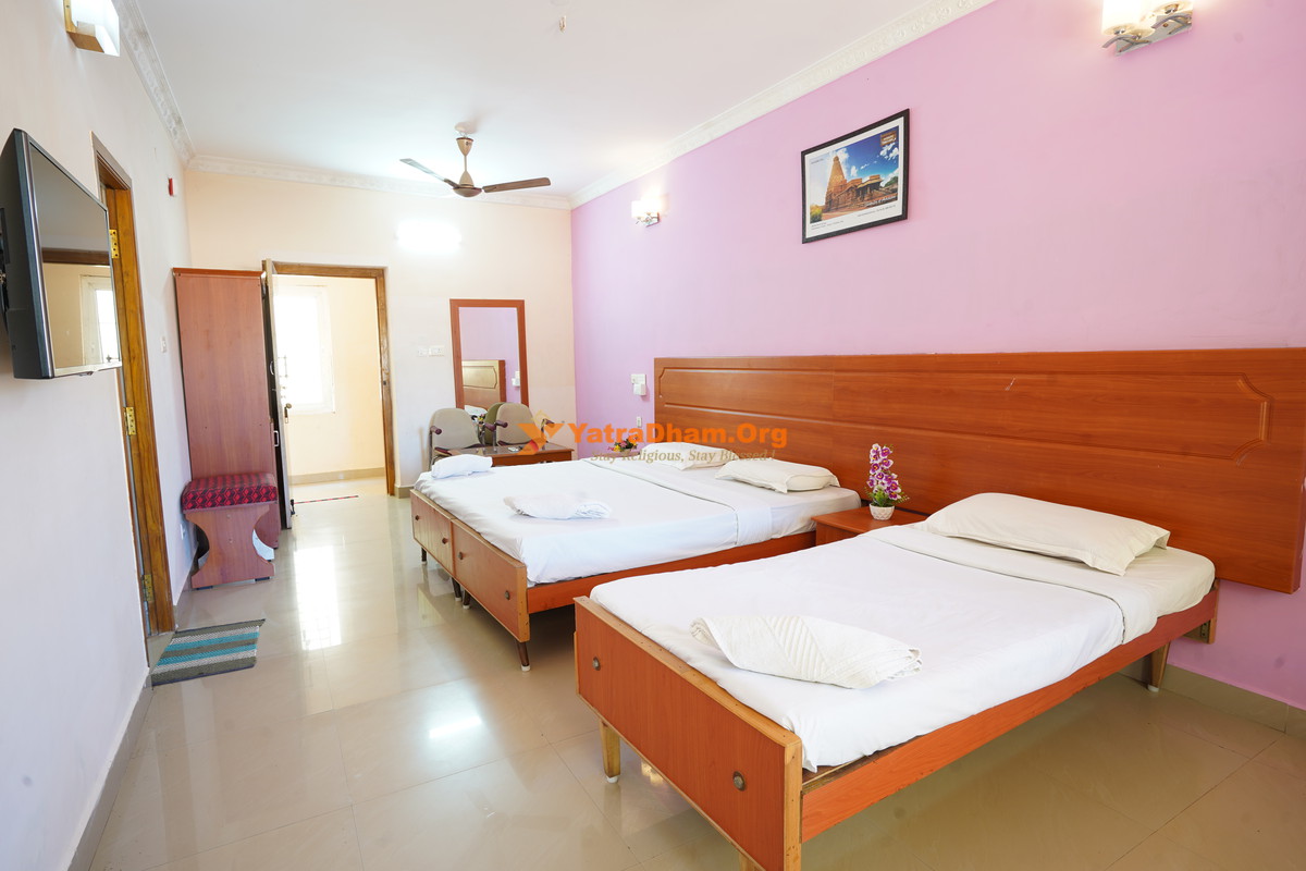 Rameshwaram Hotel Tamil Nadu 3 Bed Room