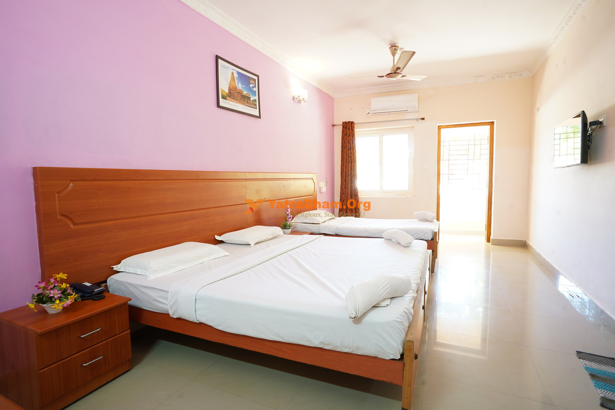 Rameshwaram Hotel Tamil Nadu 3 Bed Room