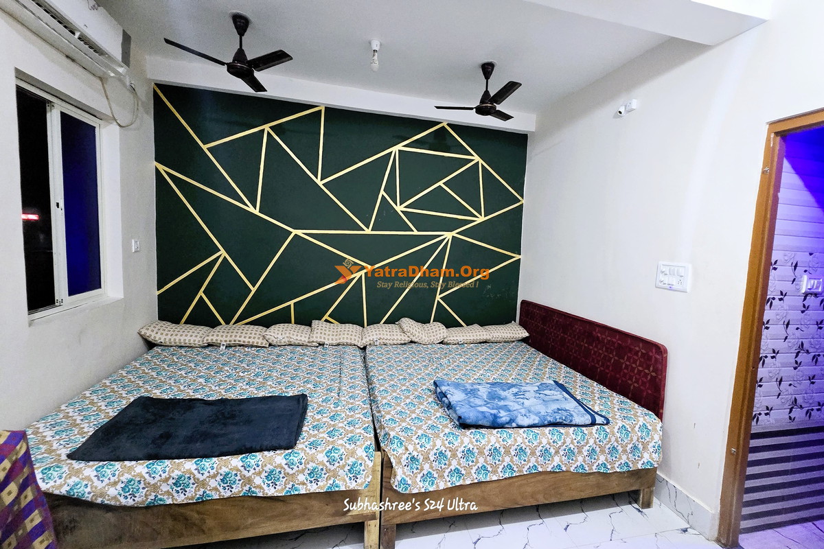 Shree Sai Lodge Puri Dormitory Hall