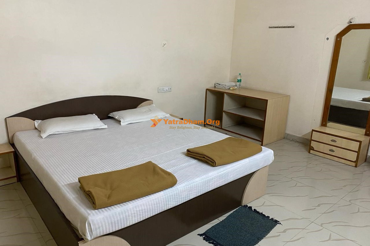 Shree Saurashtra Leuva Patel Samaj Trust Nathdwara 2 Bed Room