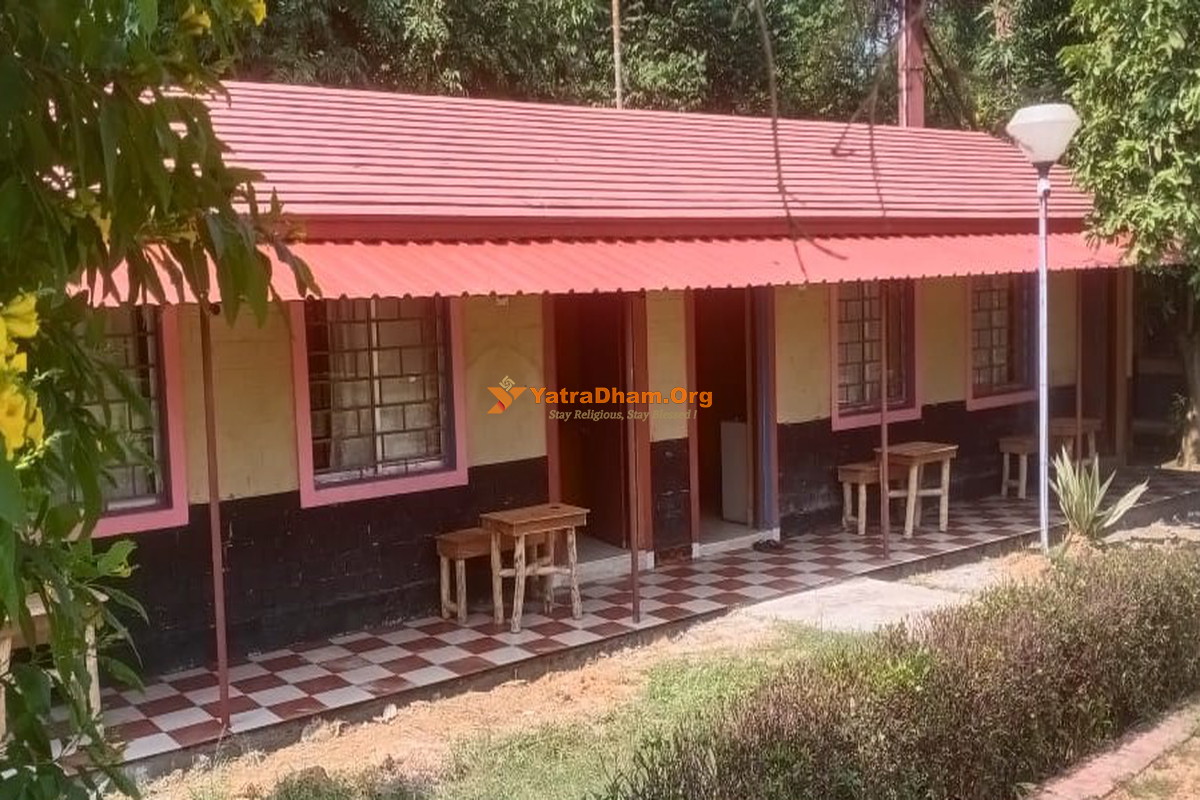 Maharshi Niwas Bolpur Building