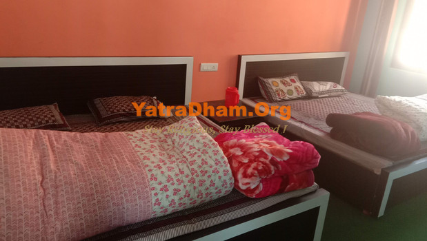 Badrinath Om Shanti Guest House Room View