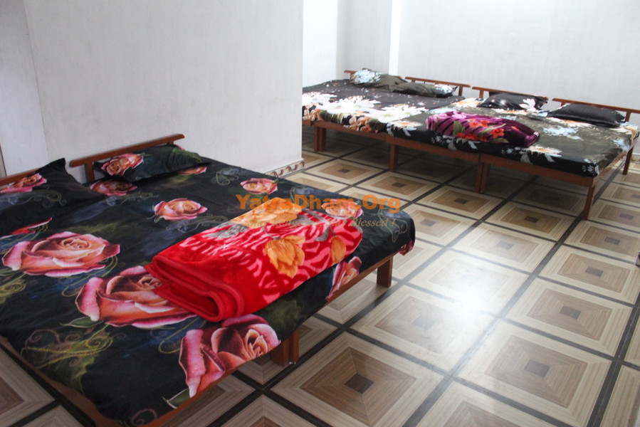 Kshartiya Rajput Samaj Omkareshwar 6 Bed Non AC Room