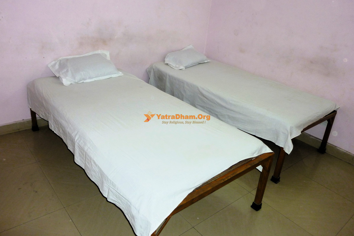 Jain Mandir Jain Dharamshala Prayagraj (Allahabad) Room