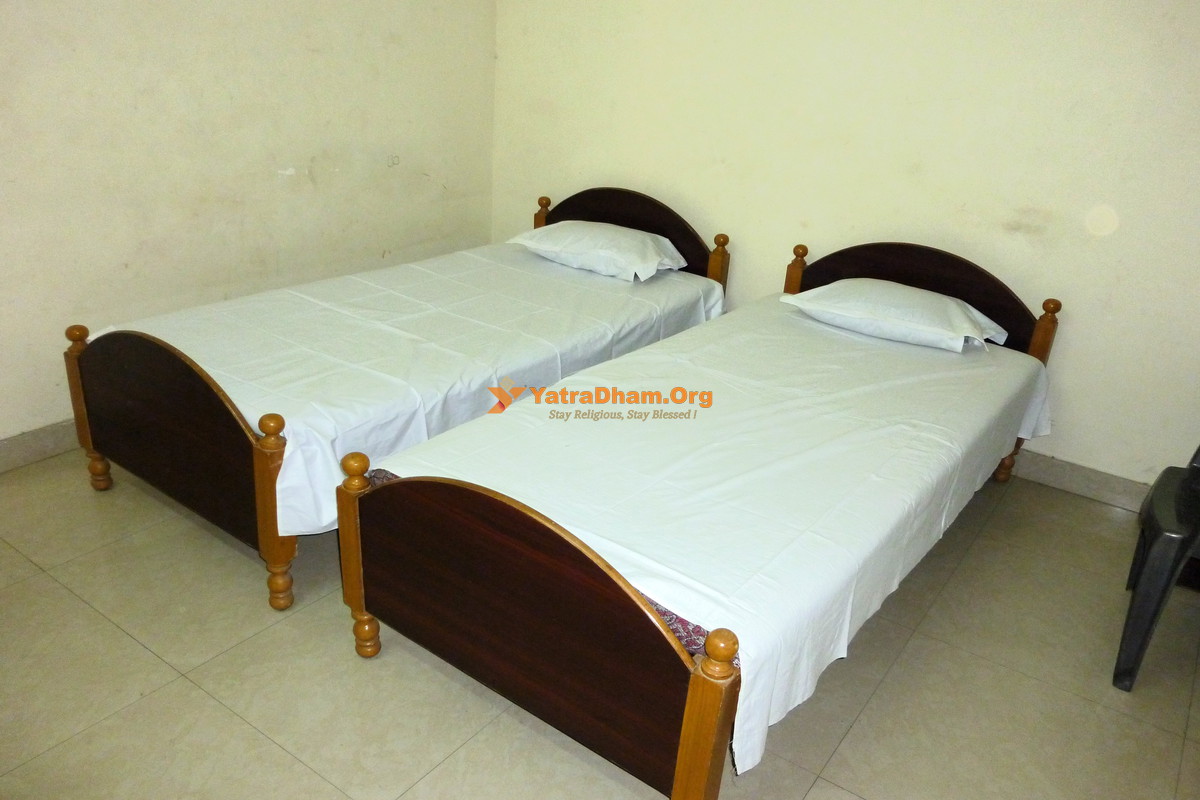 Jain Mandir Jain Dharamshala Prayagraj (Allahabad) Room