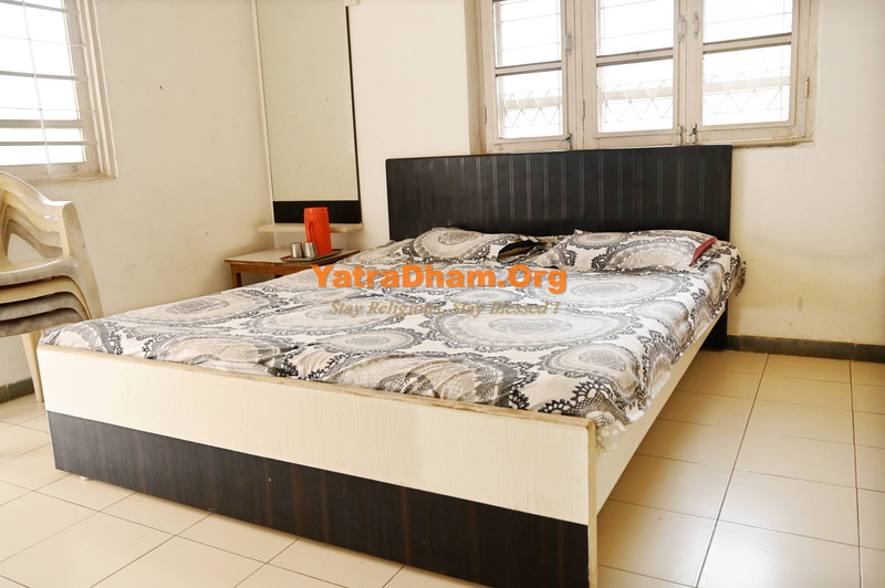 Panchgani Kantilal C. Vakharia Sanatorium (Vishwa Lad Parishad) 4 Bed Room