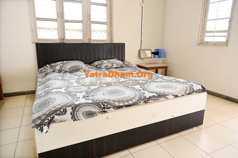 Panchgani Kantilal C. Vakharia Sanatorium (Vishwa Lad Parishad) 4 Bed Room