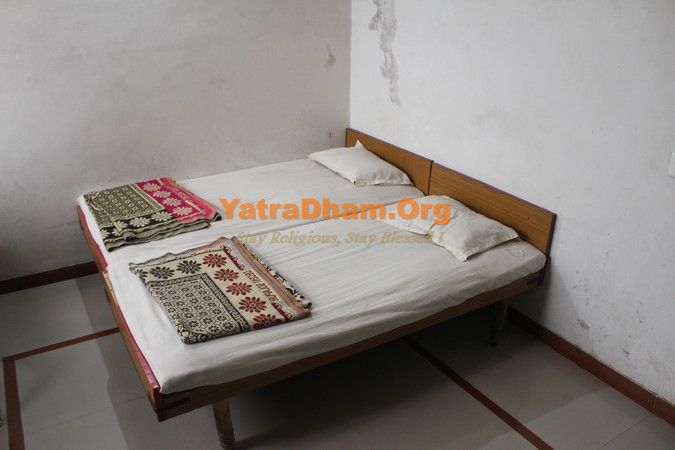 Patidar Bhavan Ambaji Room