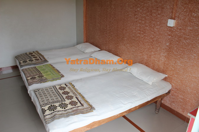 Patidar Bhavan Ambaji Room