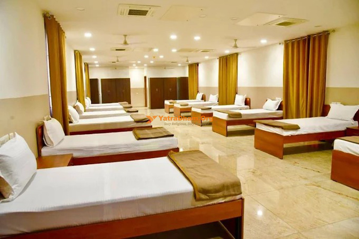 Southern Grand Kashi Varanasi 16 Bed Dormitory AC Hall