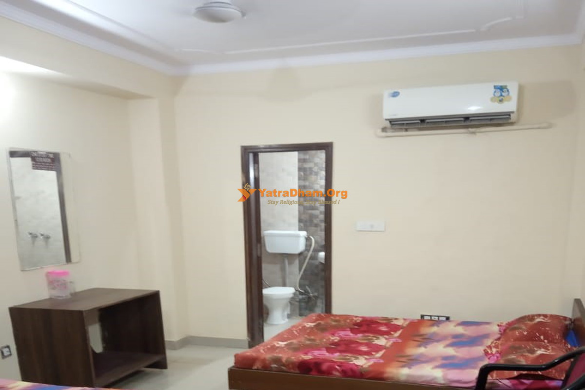 Pitampura Yatri Niwas Amritsar 2 Bed Room