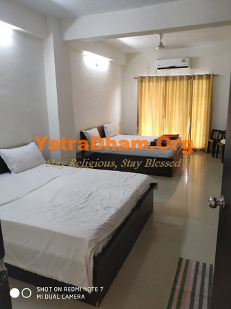 Rajpipla Hotel Vraj Room