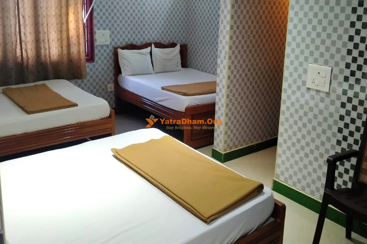 Rameshwaram Hotel Raamajayam 6 Bed Room View