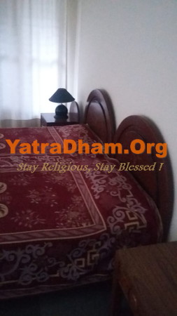 Kamla Bhavan Uttarkashi Room