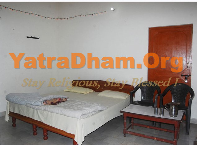 Shree Digambar Jain Bahubali Nilay Yatri Nivas Hastinapur Room