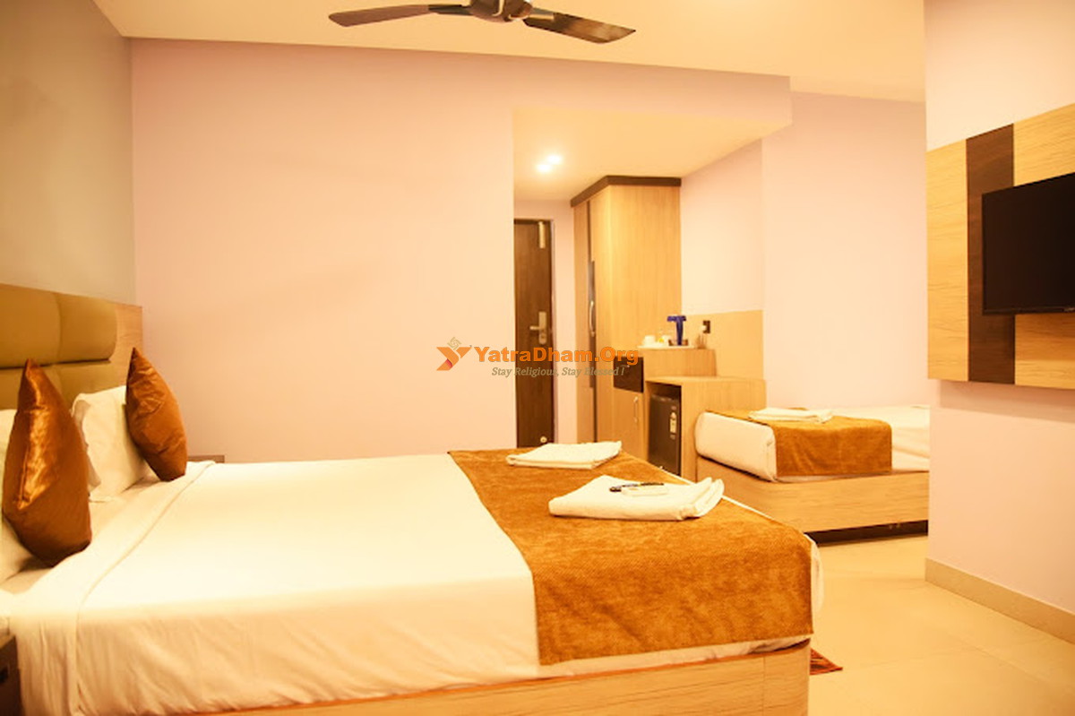 Hotel OM International Gokarna Room