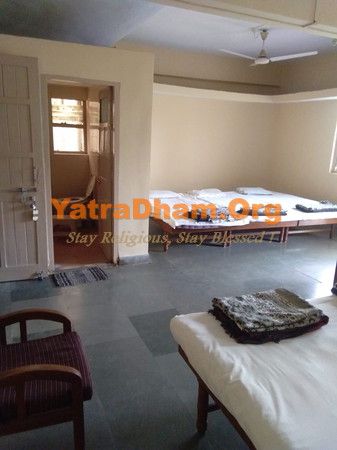 Tithal Shree Shirdi Saibaba Sansthapan Room