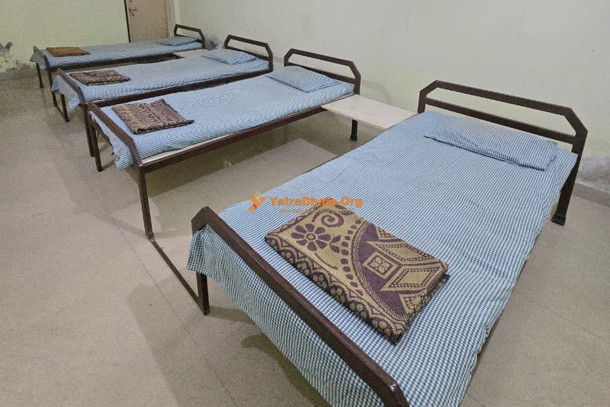 Morgaon Maheshwari Bhakt Nivas 4 Bed Room View