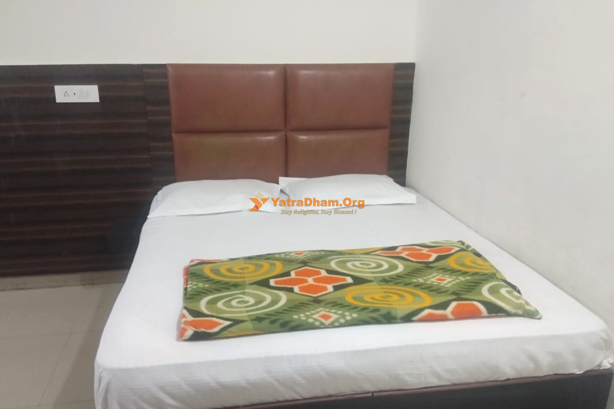 Ahinsa Hotel Srinagar 2 Bed Room View