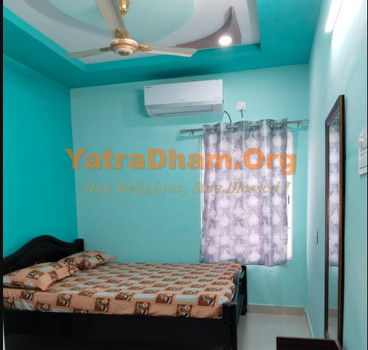 Pithapuram Sri Datta Paduka Nivas Room View 2